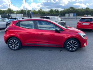 Renault Clio 1.0 Petrol - Image 2