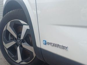 Nissan QASHQAI Epower SV Premium  just IN - Image 4