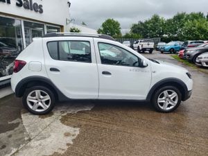Dacia Sandero Stepway 1.5 dCi 90 Stepway Signature - Image 4