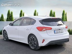 Ford Focus ST Line1.5 Tdci (automatic) - Image 4
