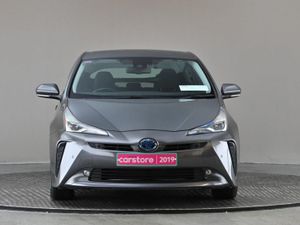 Toyota Prius 1.8 Hybrid Face Lift Model heads UP - Image 2