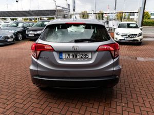 Honda HR-V 1.5 I VTEC ES 5DR ESTATE // 82,000KMS - Image 4