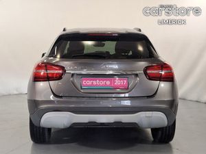 Mercedes-Benz GLA Class 1.6 PET Auto - Image 4