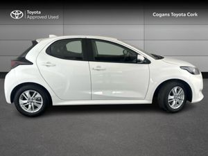 Toyota Yaris Hybrid Luna - Image 3