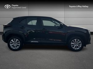 Toyota Yaris Cross YARIS CROSS LUNA - Image 3