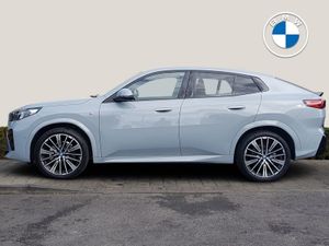 BMW iX2 Edrive20 M Sport - Image 3