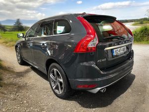 2015 Volvo XC60 D4 (190hp) FWD R-DESIGN - Image 4