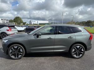Volvo XC60 T6 PHEV PLUS BRIGHT AWD - Image 2