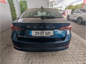 Skoda Octavia STYLE 2.0 TDI 115HP 5DR - Image 4