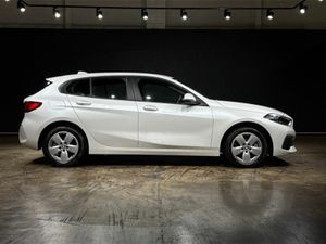 BMW 1-Series 118 NEW MODEL - PLAY EDITION - LOW MI - Image 3