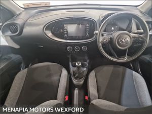Toyota Aygo X Aygo X Pure Vvt-i Pure Vvt-i - Image 3