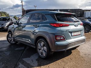 202 Kona 64kwh PREMIUM/SOH ~95%/1yr warranty - Image 2