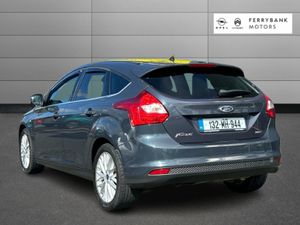 Ford Focus 1.0 ECOBOOST ZETEC 100PS 5DR - Image 4