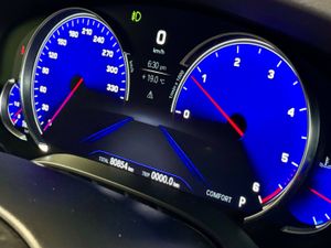 2018 BMW 523D M-Sport Auto 190BHP  M-Performance - Image 4