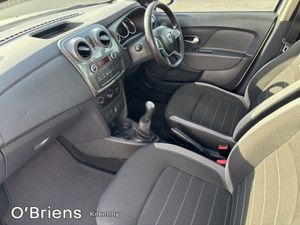 Dacia Sandero Stepway TCe 90 S S Stepway Alternat - Image 4