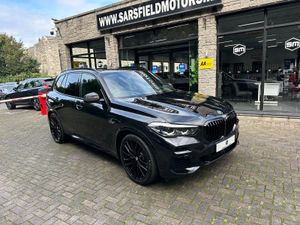 2022 BMW X5 3.0 45E M-SPORT. - Image 2