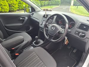 Volkswagen Polo TRENDLINE 1.0 75HP MANUAL 5SPEED 5 - Image 4