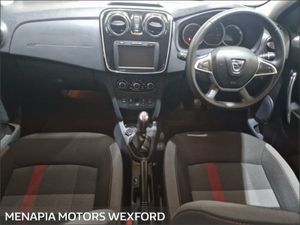 Dacia Sandero TCe 90 S S Stepway Tech Road - Image 3