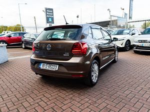 Volkswagen Polo 1.2 COMFORTLINE PLUS 5DR HATCHBACK - Image 3