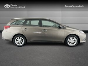 Toyota Auris AURIS 1.4 D4D LUNA T/SP - Image 3