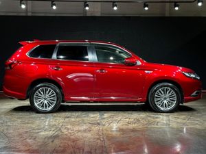 Mitsubishi Outlander BLACK HALF LEATHER - FACTORY - Image 3