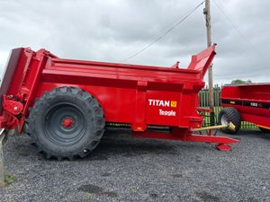 New Teagle Rear Discharge Manure Spreaders - Image 2
