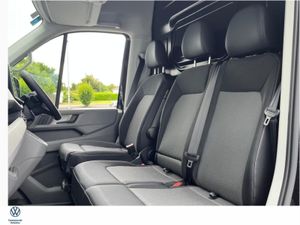 Volkswagen Crafter Highline H35 MWB 177HP A8F Aut - Image 4