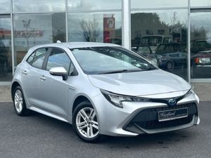 Toyota Corolla 1.8 Hybrid Aura Hatchback - Image 3