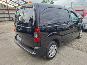 🦏 Peugeot Partner 2017.3 seater.etremely clean 🦏 - Image 3
