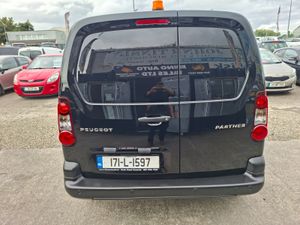 🦏 Peugeot Partner 2017.3 seater.etremely clean 🦏 - Image 4