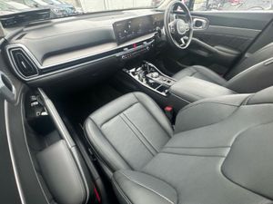 Kia Sorento PHEV PE 7S 4WD - Image 4
