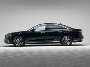 Audi A8 A8 60 3.0 TFSI E QUATTRO 449HP PAN ROOF - Image 4