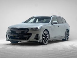 BMW 5-Series 530E M SPORT TOURING - Image 3