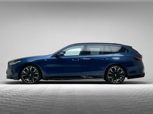 BMW 5-Series 530E M SPORT PRO TOURING - Image 4