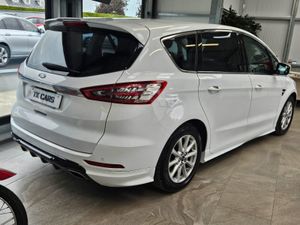 16 FORD S-MAX TITANIUM PLUS LOW KMS MASSIVE SPEC * - Image 4