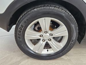 14 KIA SPORTAGE - Image 4