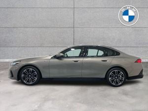 BMW 5 Series 520i M Sport Saloon - Image 4