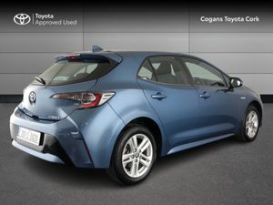 Toyota Corolla HYBRID LUNA H/B 4DR AUTO - Image 2