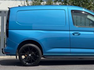 Volkswagen Caddy 2022 VOLKSWAGEN CADDY CARGO BUS - Image 4