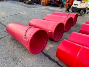 BUILDERS RUBBLE / DEMOLITION CHUTES.......4023.. - Image 4