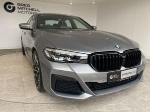 BMW 5 Series 530d Xdrive MHT M Sport 4dr Auto - Image 3