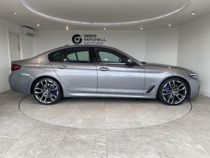 BMW 5 Series 530d Xdrive MHT M Sport 4dr Auto - Image 4