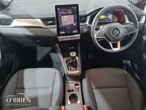Renault Captur TCe 90 Evolution - Image 2