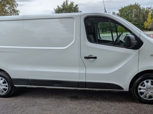 Renault Trafic 2020 - Image 4