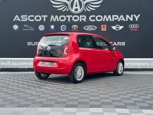 Volkswagen up! Automatic - Image 2