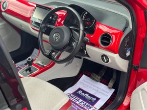 Volkswagen up! Automatic - Image 3