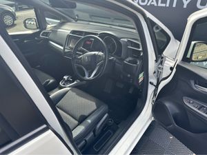 Honda Fit Auto - Image 4