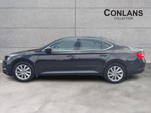 Skoda Superb Superb AMB 2.0tdi 150HP - Image 3