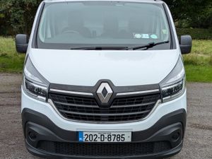 Renault Trafic 2020 - Image 2