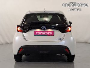 Toyota Yaris 1.5 Hybrid Auto Low Mileage - Image 4